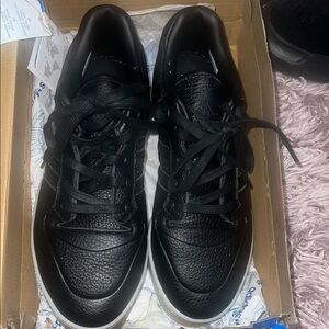 Adidas Men's Black Textured Sneakers